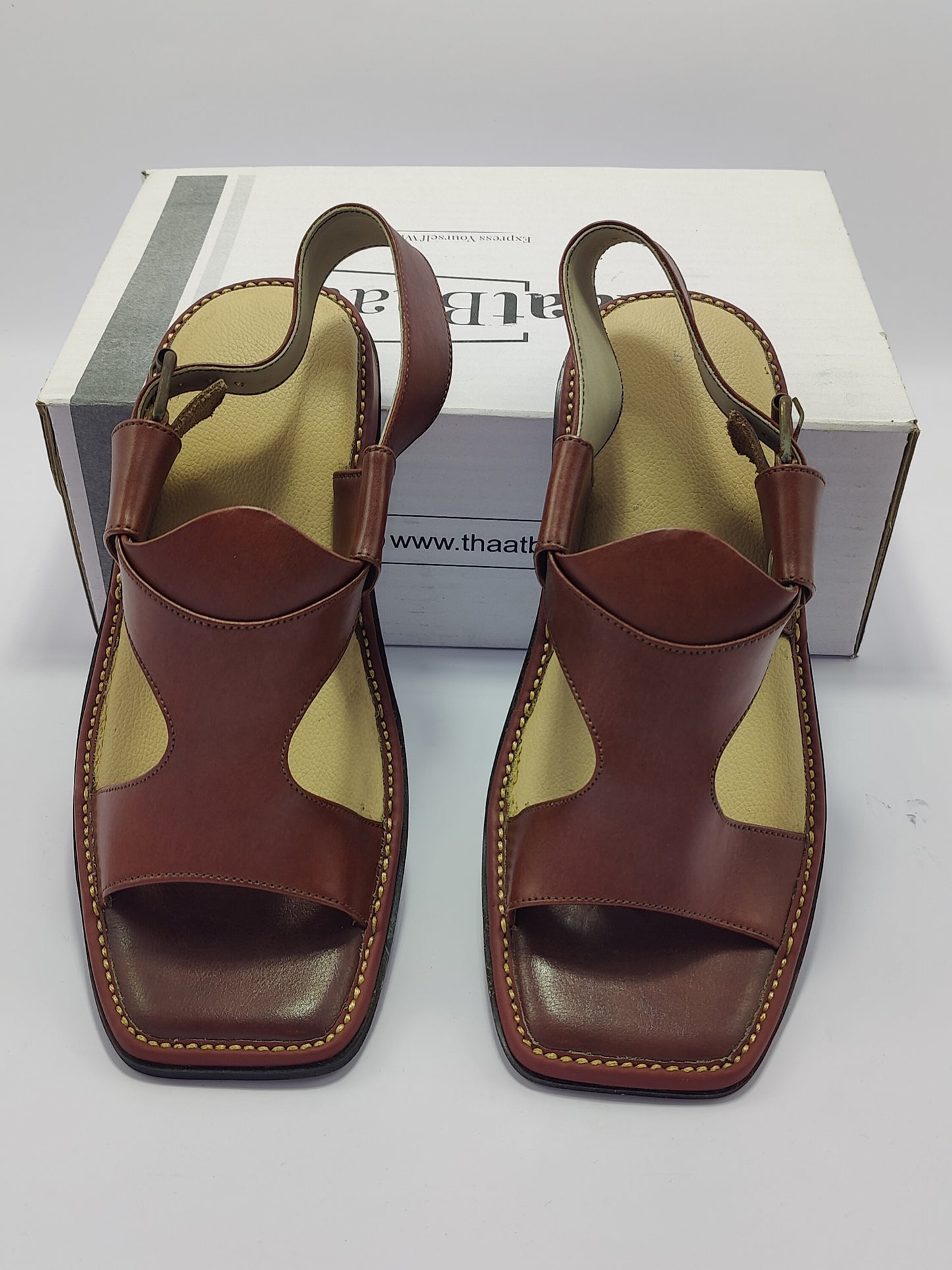 Handmade Panjadar Chappals (TP-31)